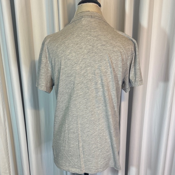 Abercrombie & Fitch Heather Gray Tee with Green Logo - Picture 5 of 9